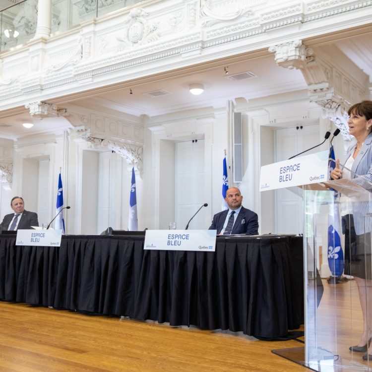 Conférence de presse, gouvernement du Québec